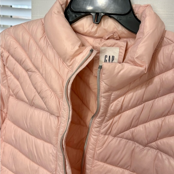 GAP Cold Control Lightweight Misty Pink Rose Puffer Jacket- Size XL - Picture 6 of 10